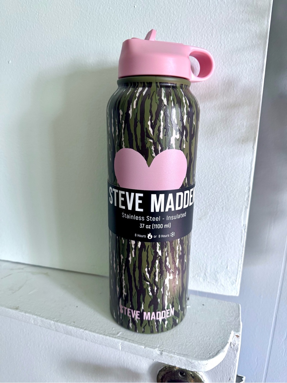 Camo and pink heart water bottle